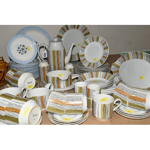 423 - TEA AND DINNER WARES, to include Midwinter Sienna pattern part dinner service, including tea and cof... 