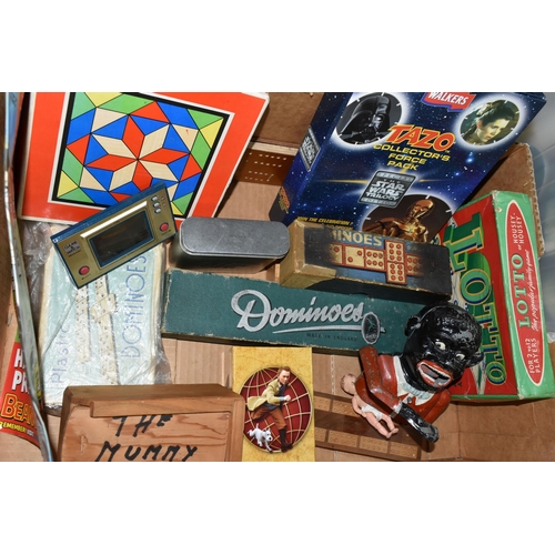 440 - ONE BOX AND LOOSE VINTAGE GAMES AND TOYS, to include a wooden  boxed set of 1950's Meccano, a boxed ... 