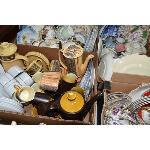 452 - FIVE BOXES OF TEA AND DINNERWARE, to include a Carstens porcelain teapot, covered sugar bowl, cream ... 