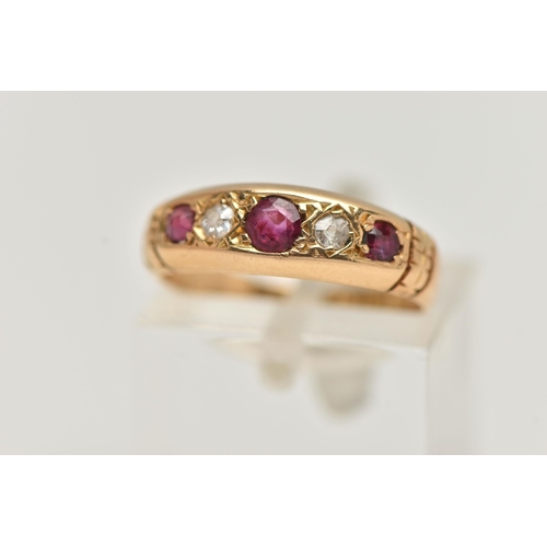 25 - AN EARLY 20TH CENTURY, 18CT GOLD RUBY AND DIAMOND FIVE STONE RING, set with three circular cut rubie... 