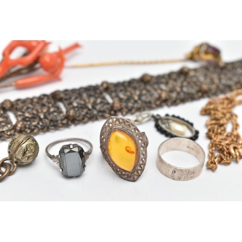 57 - ASSORTED JEWELLERY, to include a base metal stick pin in the form of a belt and buckle set with a re... 
