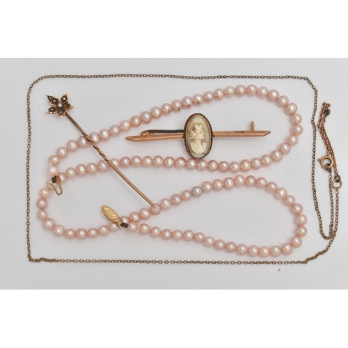 112 - A SMALL ASSORTMENT OF JEWELLERY, to include a light pink cultured pearl necklace, fitted with a yell... 