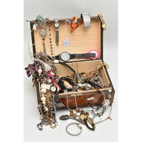 167 - A BOX OF ASSORTED COSTUME JEWELLERY AND WATCHES, a wooden hinged lidded box, encasing a selection of... 
