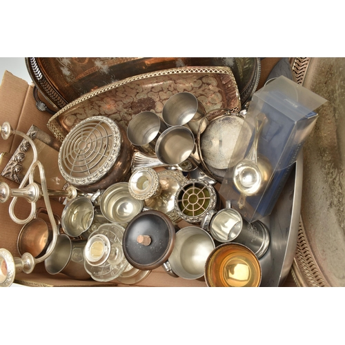 189 - A BOX OF ASSORTED WHITE METAL WARE, to include large trays, a three branch candle stick, rose bowls,... 