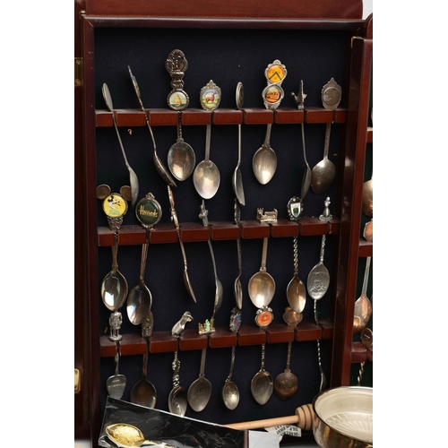 190 - A BOX OF WALL MOUNTED WOODEN TEASPOON DISPLAY CABINETS WITH COLLECTABLE TEASPOONS, eight displays in... 