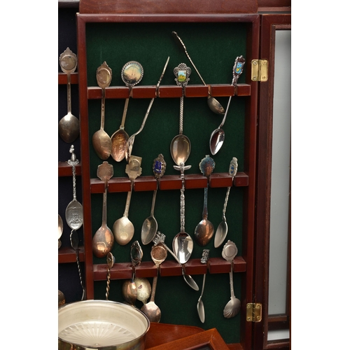 190 - A BOX OF WALL MOUNTED WOODEN TEASPOON DISPLAY CABINETS WITH COLLECTABLE TEASPOONS, eight displays in... 