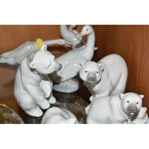 346 - A GROUP OF SEVEN LLADRO FIGURES, comprising four Polar Bear figures 5434, 1206, 1207, 1208, together... 