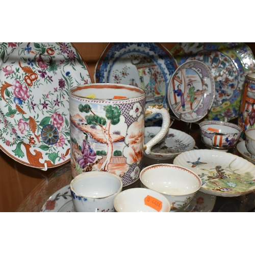 389 - A COLLECTION OF LATE 18TH AND 19TH CENTURY CHINESE EXPORT PORCELAIN, comprising a tankard with drago... 