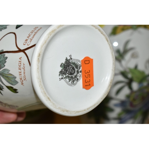 429 - A GROUP OF SPODE CHRISTMAS TREE PLATES AND PORTMEIRION BOTANIC GARDEN VASES, comprising twelve Spode... 