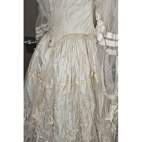 448 - A BESPOKE LATE 19TH CENTURY VICTORIAN SILK AND LACE WEDDING DRESS WITH ACCESSORIES, made for the mar... 