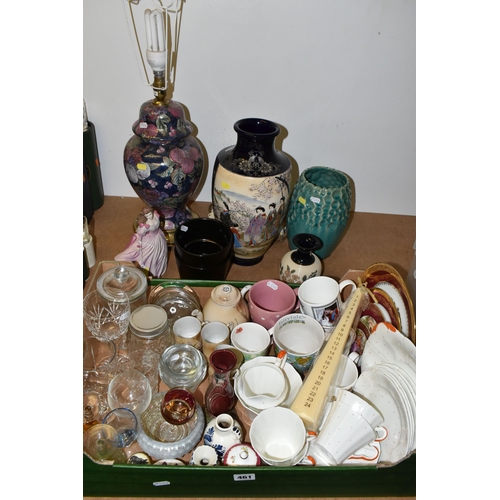 461 - A BOX AND LOOSE CERAMICS, GLASS WARES AND SUNDRY ITEMS, to include a Coalport Age of Elegance 'Summe... 