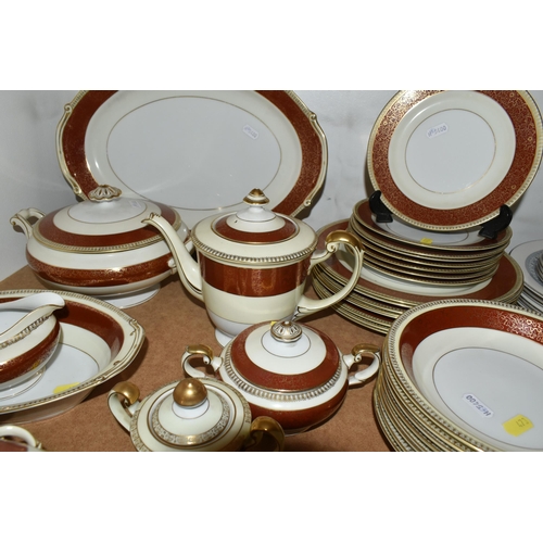 473 - A GROUP OF VARIOUS DINNER WARES, to include burgundy and gilt banded Mascot China/Acme Japan dinner ... 