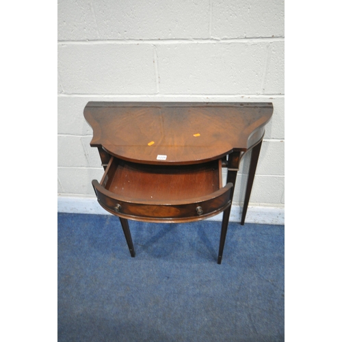 1225 - A 20TH CENTURY G T RACKSTRAW FLAME MAHOGANY SIDE TABLE, with a single frieze drawer, on square taper... 