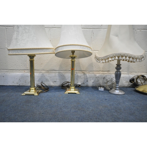 1226 - A SELECTION OF VARIOUS LAMPS, to include a brass standard lamp, a wooden standard lamp, another bras... 