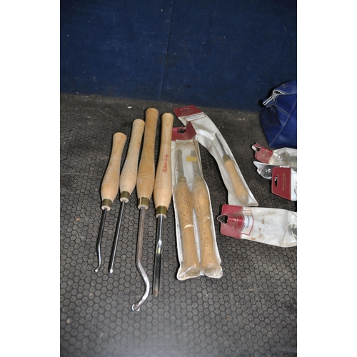 1087 - A BAG CONTAINING THIRTEEN ROBERT SORBY WOOD TURNING CHISELS including a Master sander, a partial Spi... 