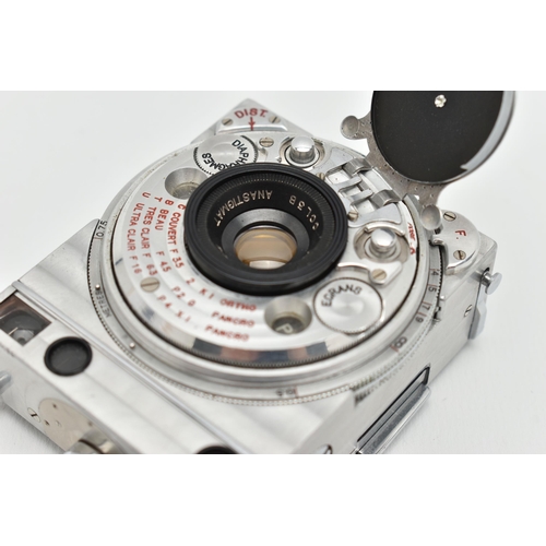 1 - A LE COULTRE CO COMPASS CAMERA, circa late 1930s, designed by Noel Pemberton Billing and manufacture... 