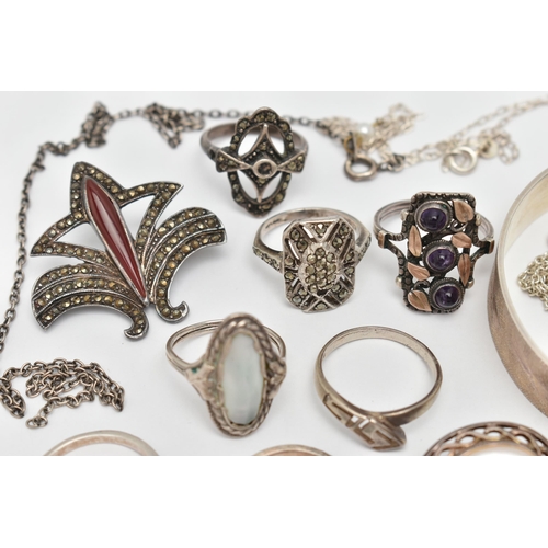 10 - A SELECTION OF SILVER AND WHITE METAL JEWELLERY, to include a ring possibly attributed to Bernard In... 