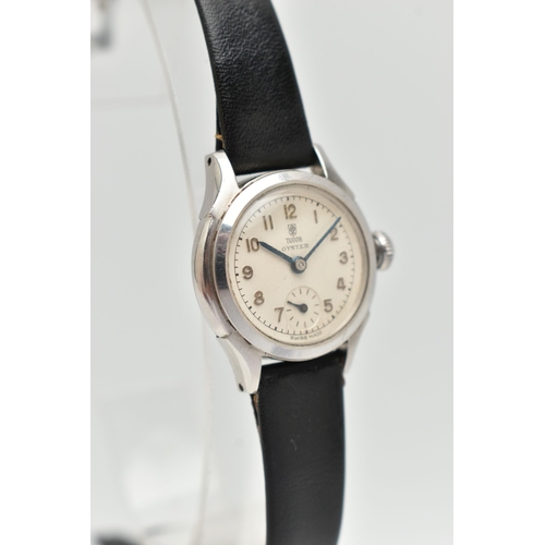 37 - A LADYS 'TUDOR' WRISTWATCH, manual wind, round white dial signed 'Tudor Oyster', Arabic numerals, su... 