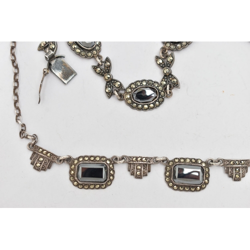 78 - A SILVER BRACELET AND NECKLACE, the bracelet comprised of five oval links, interspaced between five ... 