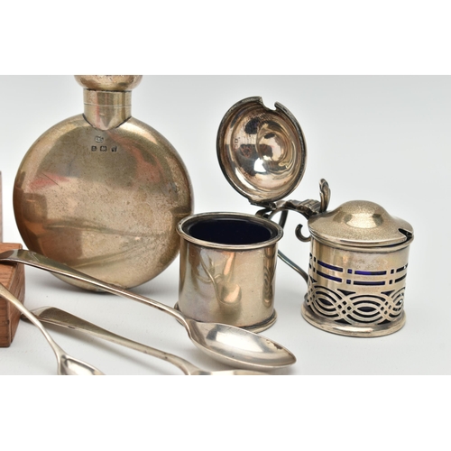 131 - A SELECTION OF EARLY 20TH CENTURY SILVERWARE, to include a pair of silver napkin rings engraved in s... 