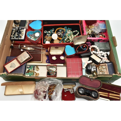 155 - A BOX OF ASSORTED ITEMS, to include various pieces of costume jewellery, beaded necklaces, earrings,... 