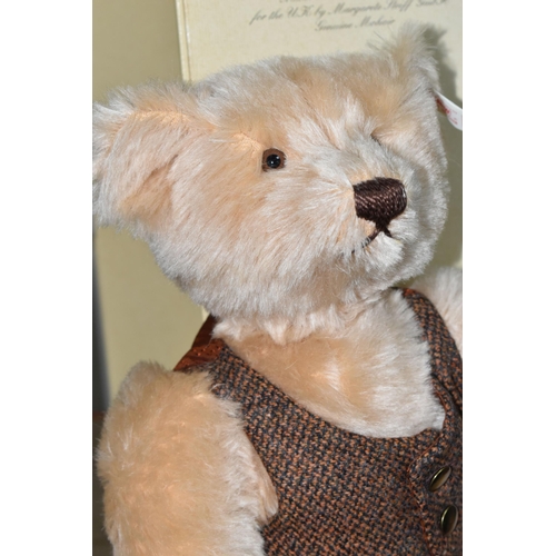 395 - A BOXED STEIFF BEAR - British Collector's Replica, blond 43, with growler and waistcoat, issued in a... 