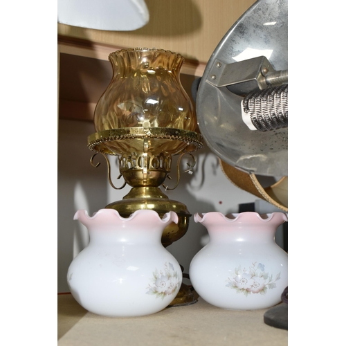 404 - A GROUP OF TABLE LAMPS AND EARLY 20TH CENTURY SUNDRIES, comprising an Art Deco clear Lucite Perspex ... 