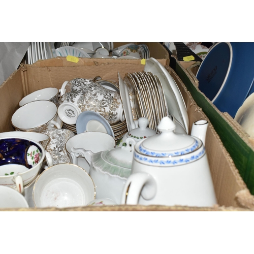 511 - SIX BOXES OF CERAMICS, to include an Emma Bridgewater Diamond Jubilee mug, an Austrian Victoria Carl... 