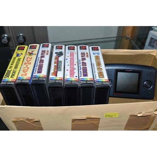 541 - NEO GEO POCKET COLOUR AND GAMES, includes Sonic The Hedgehog Pocket Adventure, Pac-Man, Metal Slug 1... 