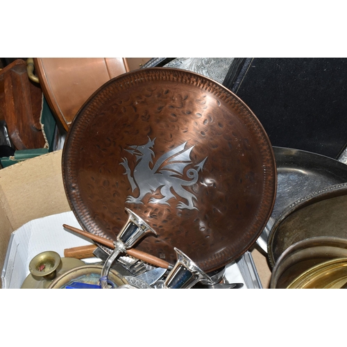 544 - A BOX AND LOOSE METAL WARES, to include a Victoria House copper tray with inlaid pewter dragon desig... 