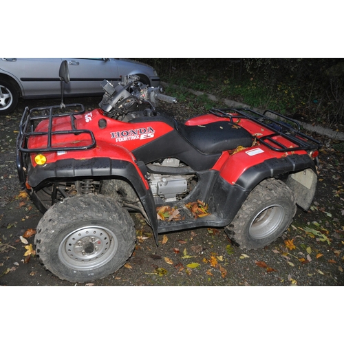 1002 - A HONDA FOURTRAX ES TRX350FE1 QUADBIKE ATV, 329cc petrol engine, Farm Easy limiter fitted (condition... 