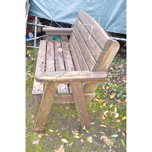 1010 - A MODERN PINE GARDEN BENCH with slatted seat and back width 134cm Condition Report. Paint flaking , ... 