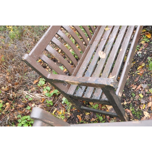 1025 - A PAIR OF STAINED TEAK SLATTED GARDEN BENCHES, length 122cm (condition report: paint peeling, frames... 