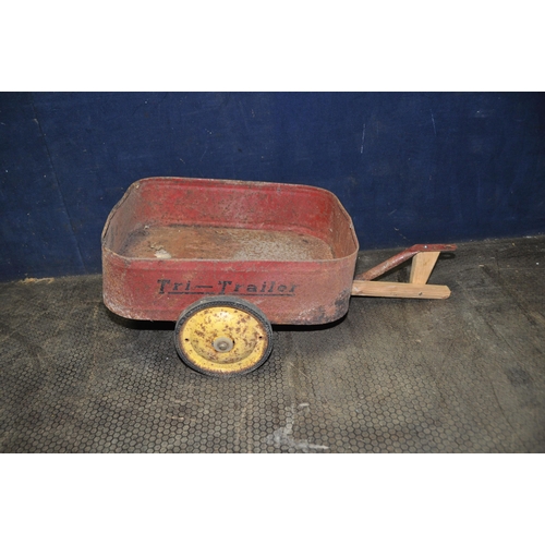 1065 - A TRI-TRAILER with wooden strengthener length 69cm (Condition Report: Shows signs of rust but no app... 