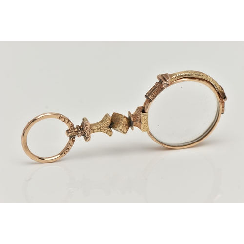 32 - A PAIR OF EARLY 20TH CENTURY, 12CT GOLD LORGNETTE READING GLASSES, decorated with a floral and folia... 