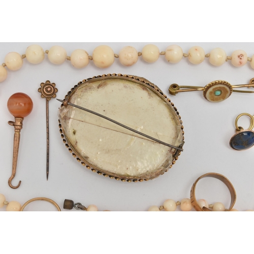 82 - A SMALL ASSORTMENT OF ITEMS, to include a yellow metal stick pin stamped 9ct, a large painted porcel... 