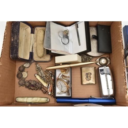 141 - A BOX OF ASSORTED ITEMS, to include an assortment of medals, a 'Stratton' compact, a 'Mosda' lighter... 