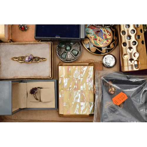 146 - A BOX OF ASSORTED COSTUME JEWELLERY AND WRISTWATCHES, to include a pair of tri colour knot stud earr... 