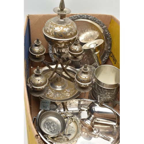 155 - A SELECTION OF PLATED WARE, to include a coal scuttle salt, a bud vase, a plate, a small tray, a pai... 