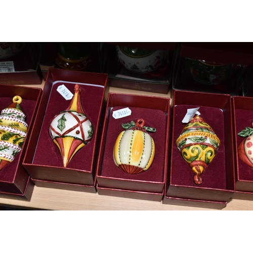 424 - A COLLECTION OF BOXED VILLEROY & BOCH PORCELAIN CHRISTMAS BAUBLES, comprising ten different Winter O... 