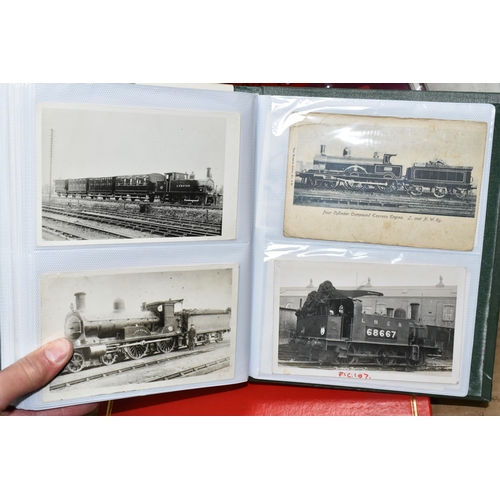 439 - A COLLECTION OF RAILWAY LOCOMOTIVE POSTCARDS, majority are early to mid-20th Century showing a wide ... 