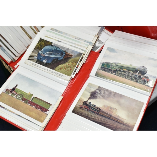 439 - A COLLECTION OF RAILWAY LOCOMOTIVE POSTCARDS, majority are early to mid-20th Century showing a wide ... 