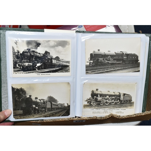 439 - A COLLECTION OF RAILWAY LOCOMOTIVE POSTCARDS, majority are early to mid-20th Century showing a wide ... 