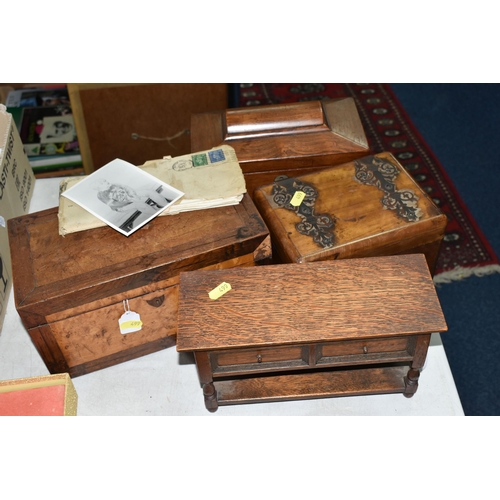 499 - ONE BOX OF EPHEMERA & FOUR SMALL WOODEN BOXES, the Ephemera items include a personal photograph albu... 