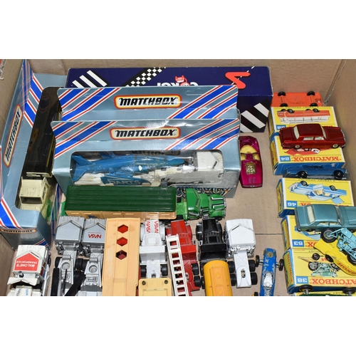 502 - A QUANTITY OF BOXED AND UNBOXED MATCHBOX 1-75 SERIES DIECAST VEHICLES, boxed items to include Ford Z... 