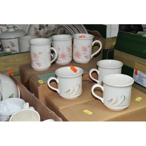 566 - SIX BOXES OF TEA AND DINNER WARES ETC, to include green Denby Stoneware, Stanley rose pattern tea wa... 