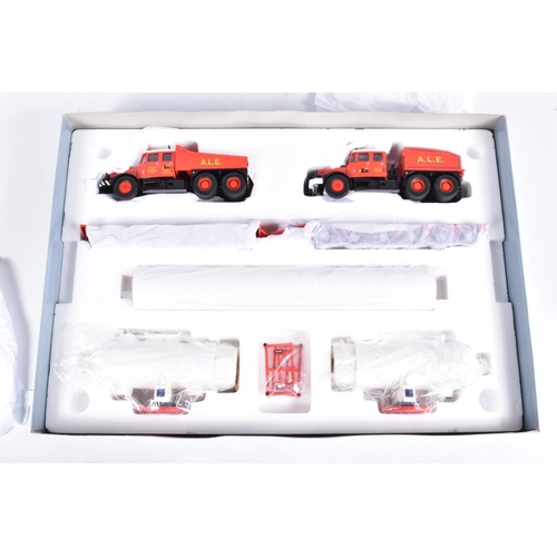 17 - A BOX CORGI HEAVY HAULAGE A.L.E. SCAMMELL CONTRACTOR  1:50 SCALE DIECAST MODEL SET, numbered 31013, ... 