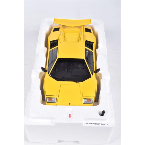 109 - A BOXED KYOSHO 1:18 SCALE LAMBORGHINI COUNTACH LP5000S 1:18 SCALE DIECAST MODEL VEHICLE, numbered 08... 