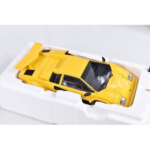 109 - A BOXED KYOSHO 1:18 SCALE LAMBORGHINI COUNTACH LP5000S 1:18 SCALE DIECAST MODEL VEHICLE, numbered 08... 