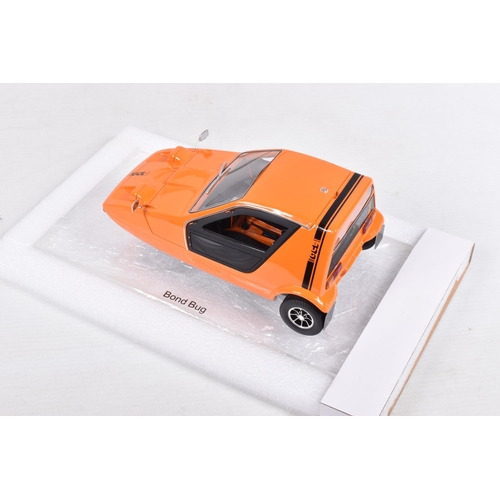 134 - A BOXED DNA COLLECTIBLES BOND BUG 1:18 SCALE DIECAST MODEL, numbered DNA000003, 700ES, orange body, ... 